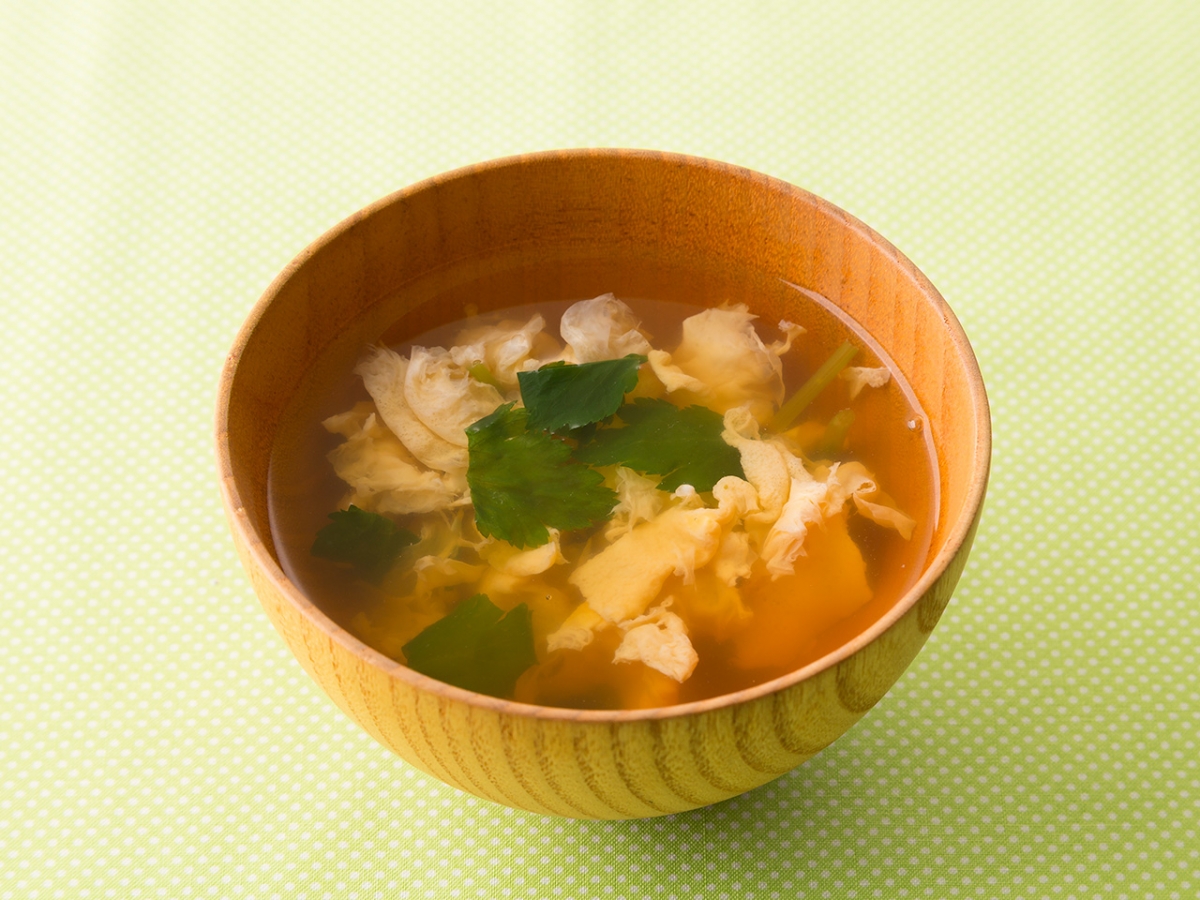 三つ葉のかきたま汁 カマダレシピ 鎌田醤油 かまだしょうゆ 公式通販サイト 三つ葉のかきたま汁 カマダレシピ 鎌田醤油 かまだしょうゆ 公式通販サイト