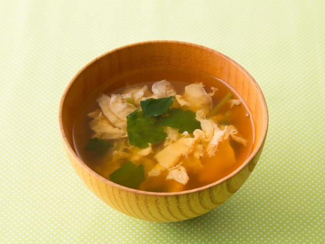 三つ葉のかきたま汁 カマダレシピ 鎌田醤油 かまだしょうゆ 公式通販サイト 三つ葉のかきたま汁 カマダレシピ 鎌田醤油 かまだしょうゆ 公式通販サイト