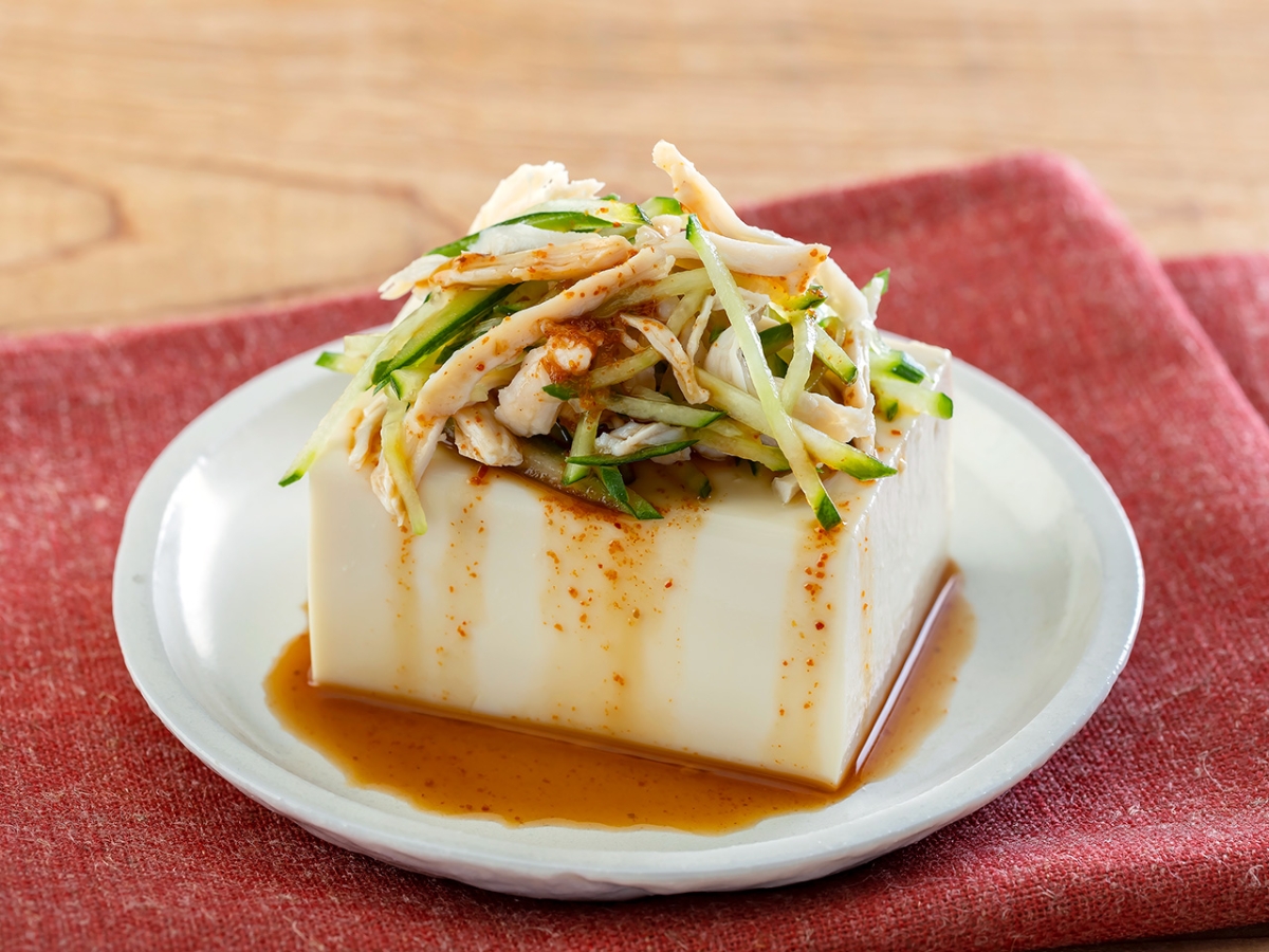 ささみときゅうりのピリ辛冷やっこ｜カマダレシピ｜鎌田醤油（かまだ