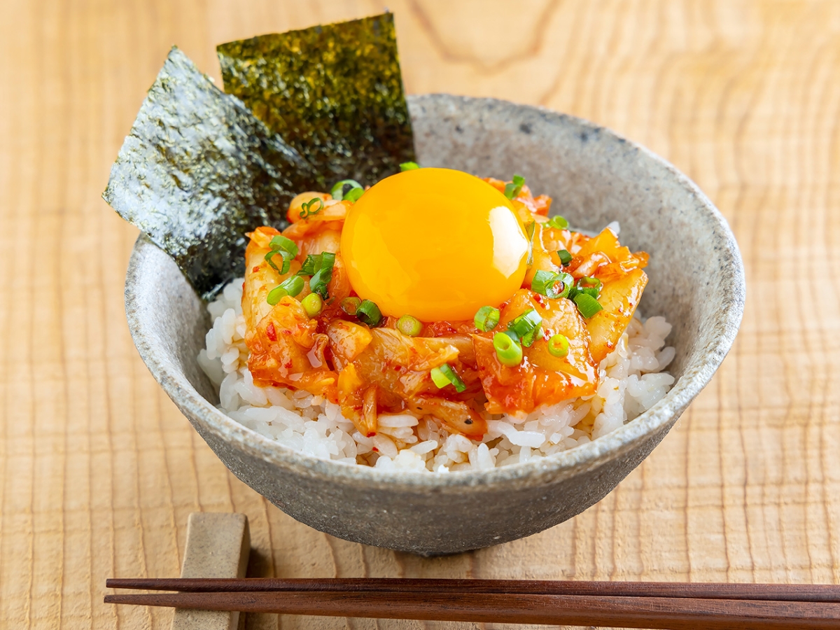 たまごかけご飯 TKG] I tried making and eating the ultimate egg-on-rice!! - YouTube