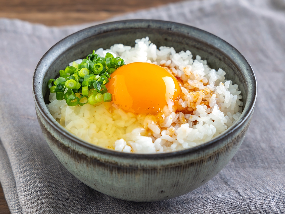 卵かけご飯｜カマダレシピ｜鎌田醤油（かまだしょうゆ）公式通販サイト