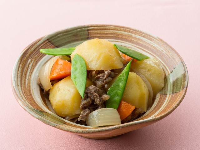 肉じゃが｜カマダレシピ｜鎌田醤油（かまだしょうゆ）公式通販サイト