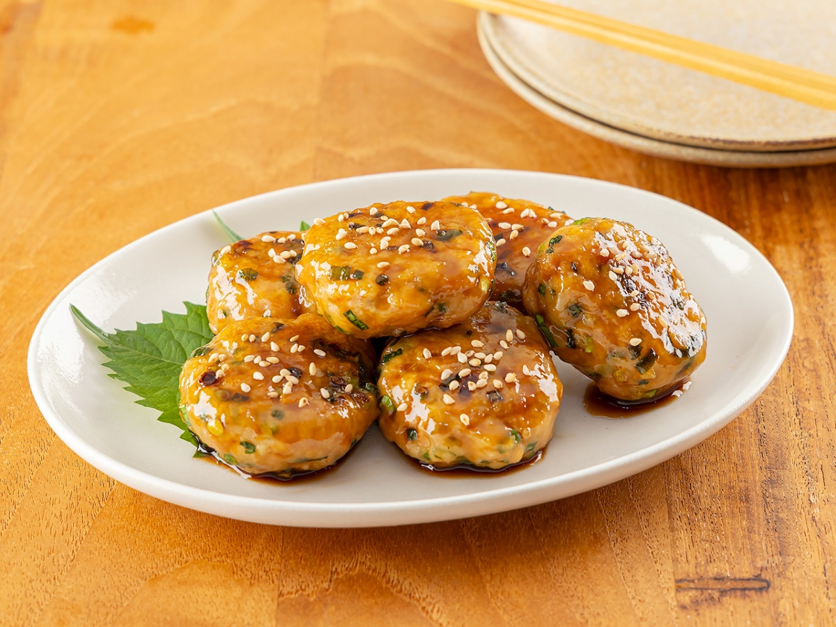 つくねの照焼｜カマダレシピ｜鎌田醤油（かまだしょうゆ）公式通販サイト