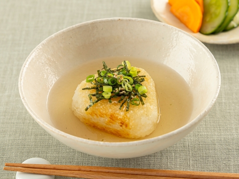 焼おにぎりのだし茶漬け