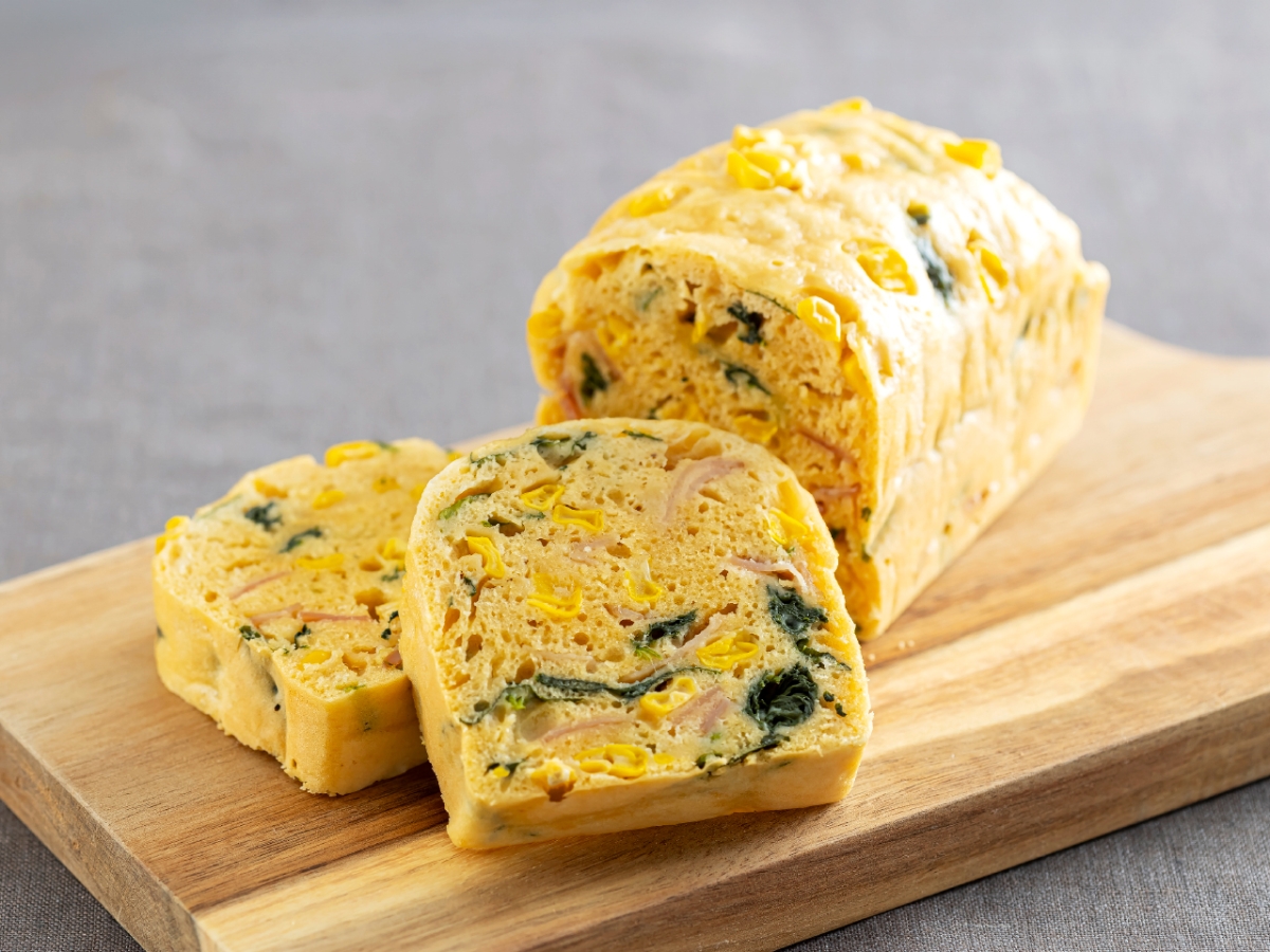 ほうれん草とコーンの蒸しパン