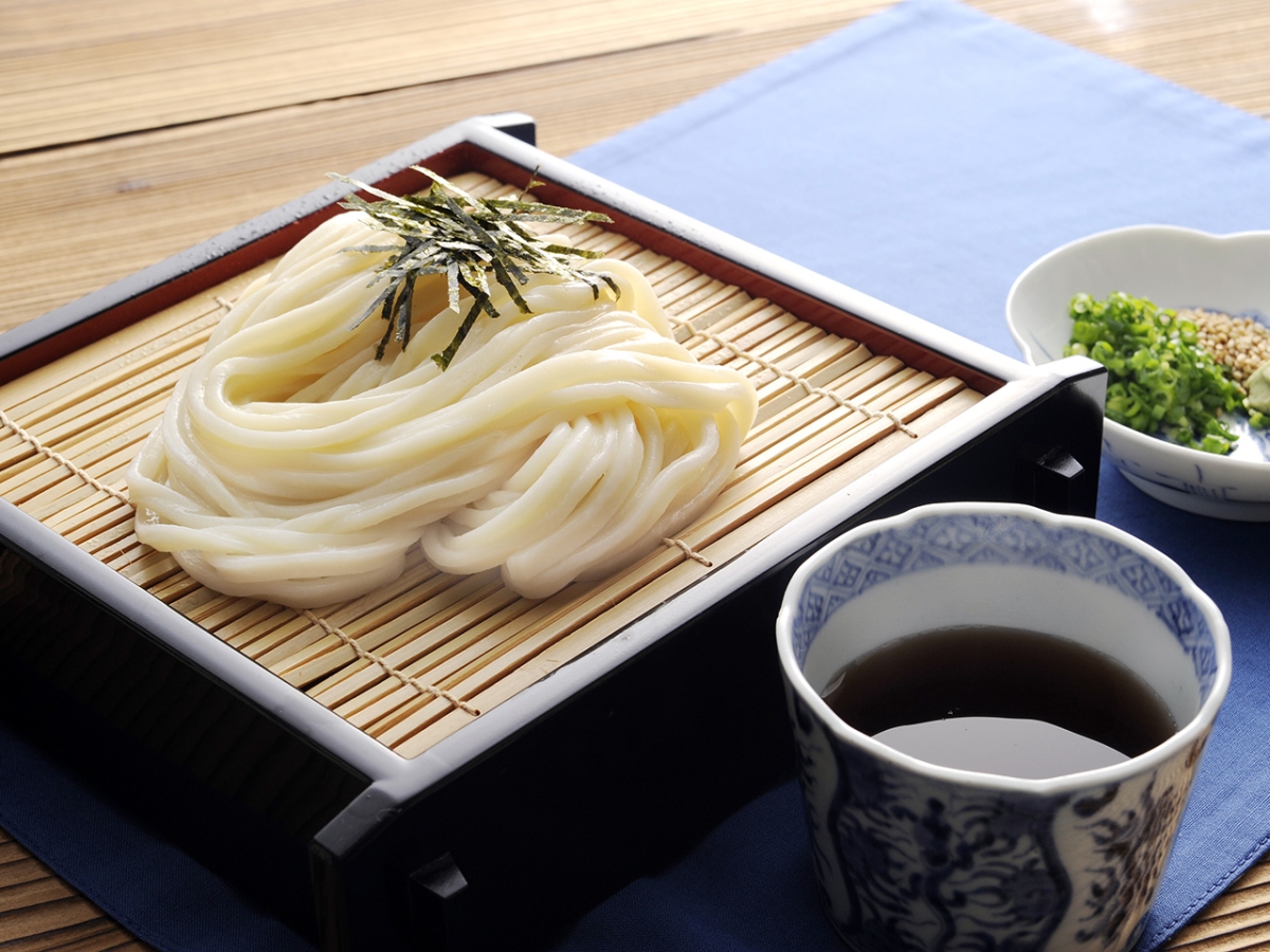 ざるうどん｜カマダレシピ｜鎌田醤油（かまだしょうゆ）公式通販サイト