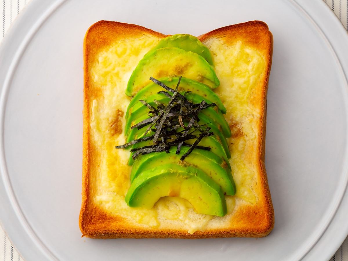 アボカドトースト｜カマダレシピ｜鎌田醤油（かまだしょうゆ）公式通販